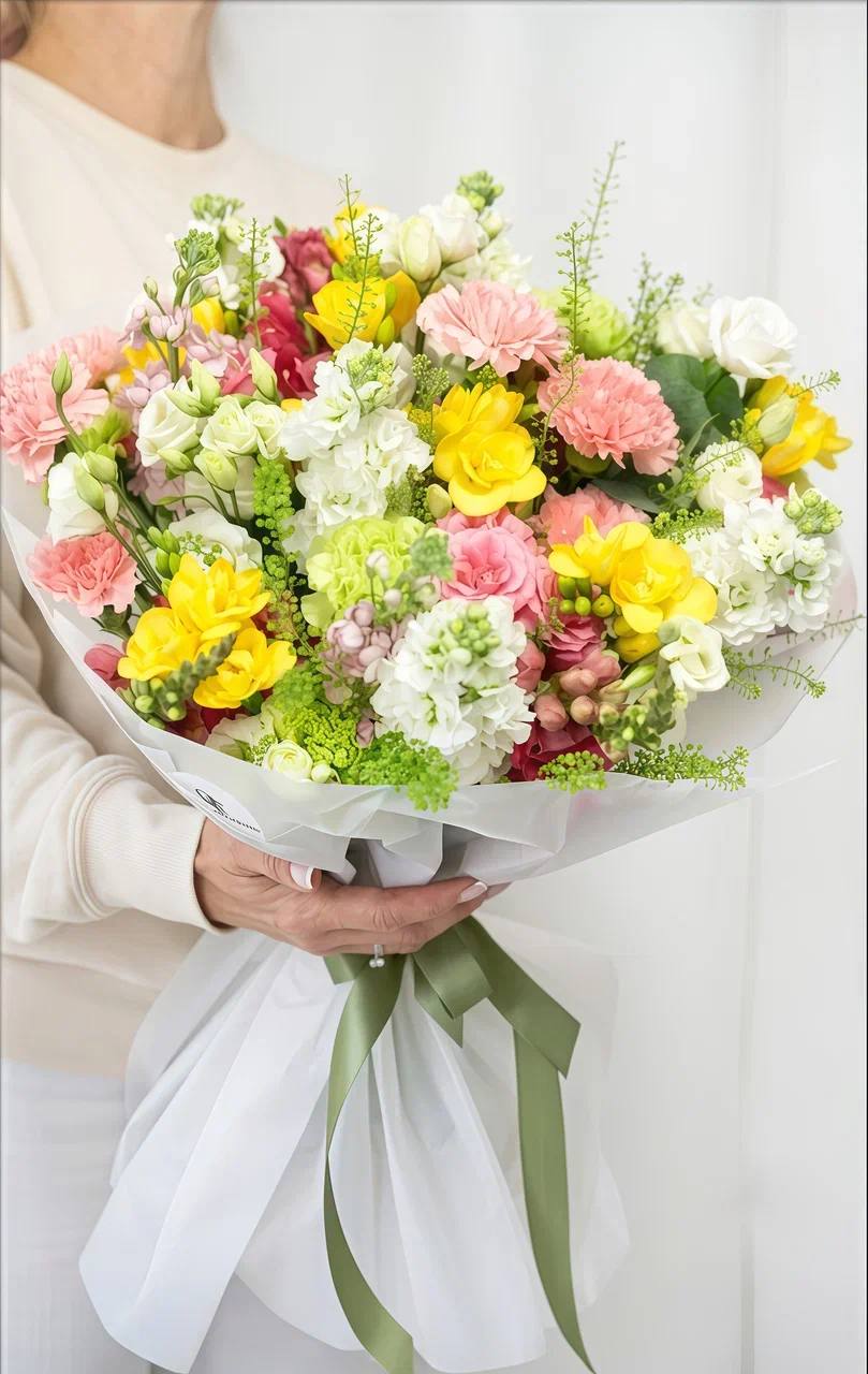 Seasonal Flower Bouquet 